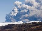Luchthavens gaan weer dicht door de aswolk
